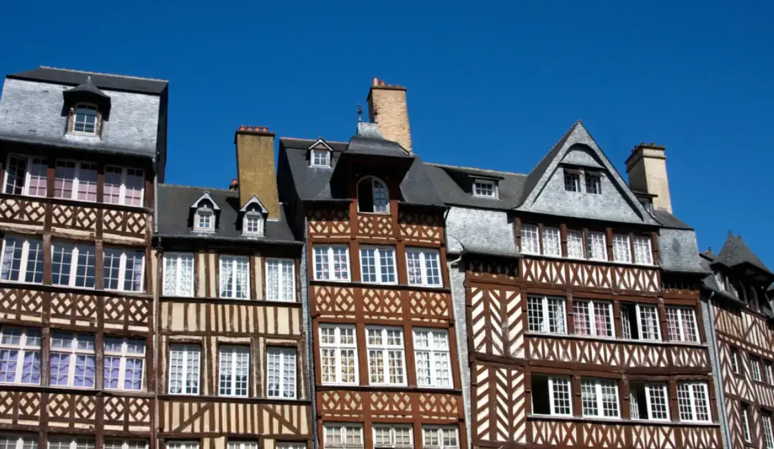 Vue de Rennes - Capitale de la Bretagne